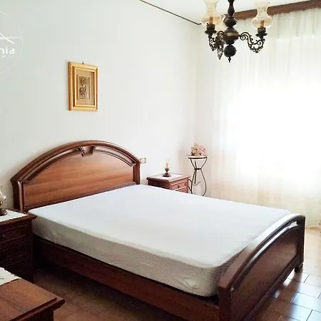 Villino Con Piscina Cod Al1 Montone (Abruzzo)